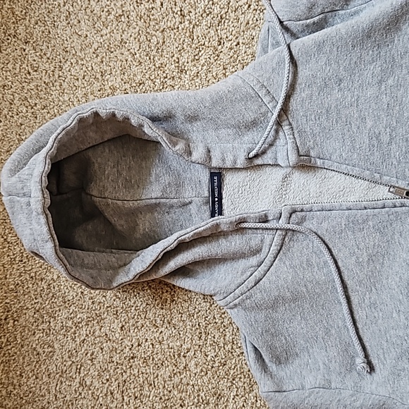 Brandy Melville Hoodie - Picture 5 of 6
